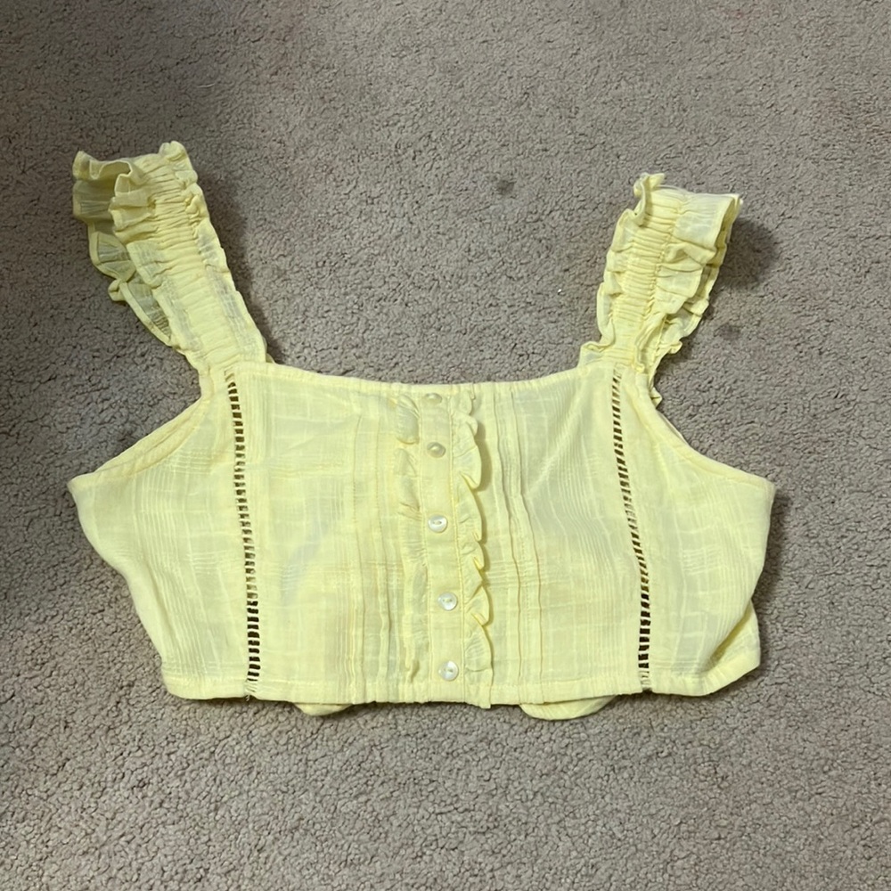 Yellow summer top (short)